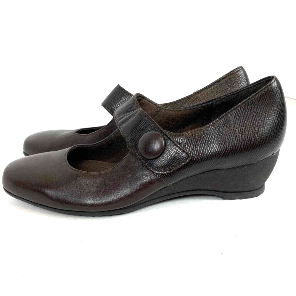 Munro "Jenna"  9 SS (AAAA) Brown Shoes